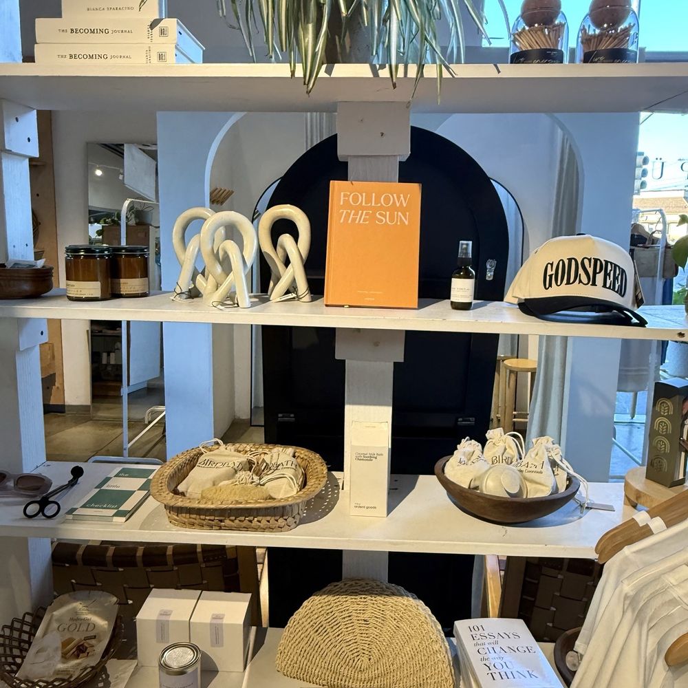 Pürre Boutique - Accessories Near Me - Costa Mesa, California Pürre Boutique - Accessories Near Me - Costa Mesa, California