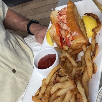 Red 36 - Seafood Near Me - Mystic, Connecticut Red 36 - Seafood Near Me - Mystic, Connecticut