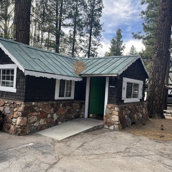 The Burgundy - Belclare cabin - Big Bear Lake, CA