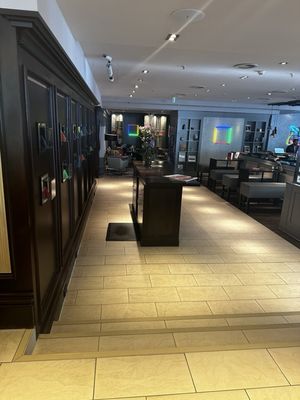 Renaissance Hamburg Hotel by null