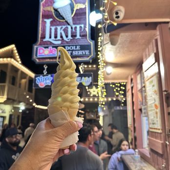 Likit Dole Whip - Pineapple/Vanilla swirl - Ice Cream & Frozen Yogurt Near Me - St. Augustine, Florida Likit Dole Whip - Pineapple/Vanilla swirl - Ice Cream & Frozen Yogurt Near Me - St. Augustine, Florida