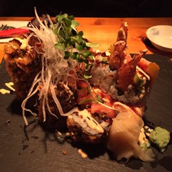 PAPA UMI - Tempura & Special Rolls
