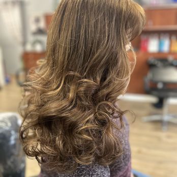 Head First Hair Design - Hair Salons Near Me - Canton, Connecticut Head First Hair Design - Hair Salons Near Me - Canton, Connecticut