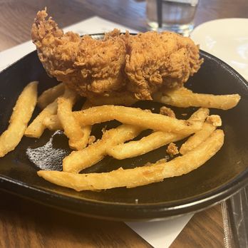 30hop - Kids chicken strips (one removed) - Breakfast & Brunch Near Me - OMAHA N, Nebraska 30hop - Kids chicken strips (one removed) - Breakfast & Brunch Near Me - OMAHA N, Nebraska