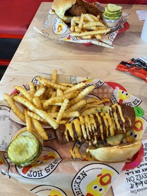 Dave's Hot Chicken by null