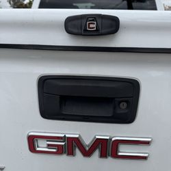 U S A Camper Shell - White Century bed cap.