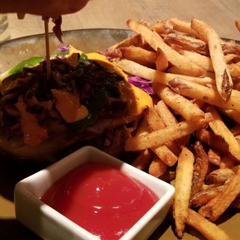 Gather in Jackson Hole - Wyoming burger - New American Near Me - Jackson, Wyoming
