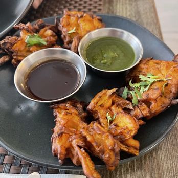 Sahib - Pakora appetizers - Indian Near Me - New York, New York