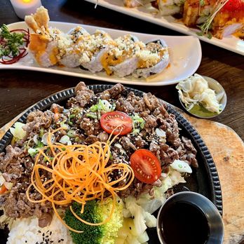 Sushi Bella - Food - Sushi Bars Near Me - North Vancouver, British Columbia Sushi Bella - Food - Sushi Bars Near Me - North Vancouver, British Columbia