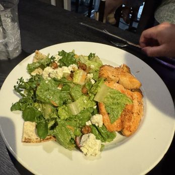 Pier 6 Boston Waterfront - Salmon salad - Bars Near Me - Charlestown, Massachusetts Pier 6 Boston Waterfront - Salmon salad - Bars Near Me - Charlestown, Massachusetts