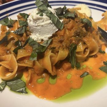 Scaddabush - Rigatoni Bolognese - Desserts Near Me - Etobicoke, Ontario