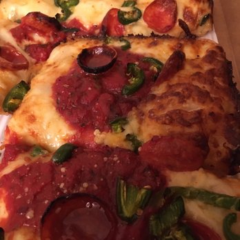 COMO's Restaurant - Joshua J - Pizza Near Me - Ferndale, Michigan COMO's Restaurant - Joshua J - Pizza Near Me - Ferndale, Michigan