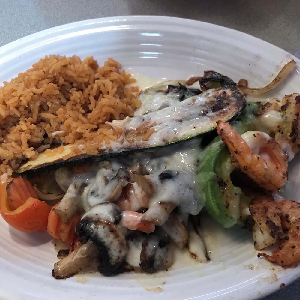 Mi Casa Mexican Restaurant - Shrimp stuffed avocado..... yum yum. - Mexican Near Me - Gainesville, Texas Mi Casa Mexican Restaurant - Shrimp stuffed avocado..... yum yum. - Mexican Near Me - Gainesville, Texas