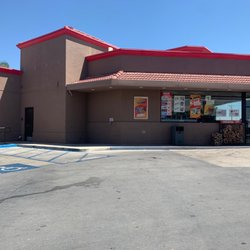 Speedway - Entrance