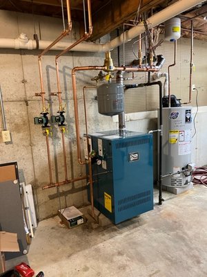 Carmine’s Pro Services Logo