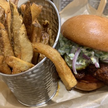 The Mainzer - Fried chicken sandwich - Breakfast & Brunch Near Me - Merced, California