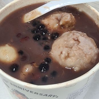 Meet Fresh - Hot Red Bean Soup Signature - Desserts Near Me - Monterey Park, California Meet Fresh - Hot Red Bean Soup Signature - Desserts Near Me - Monterey Park, California