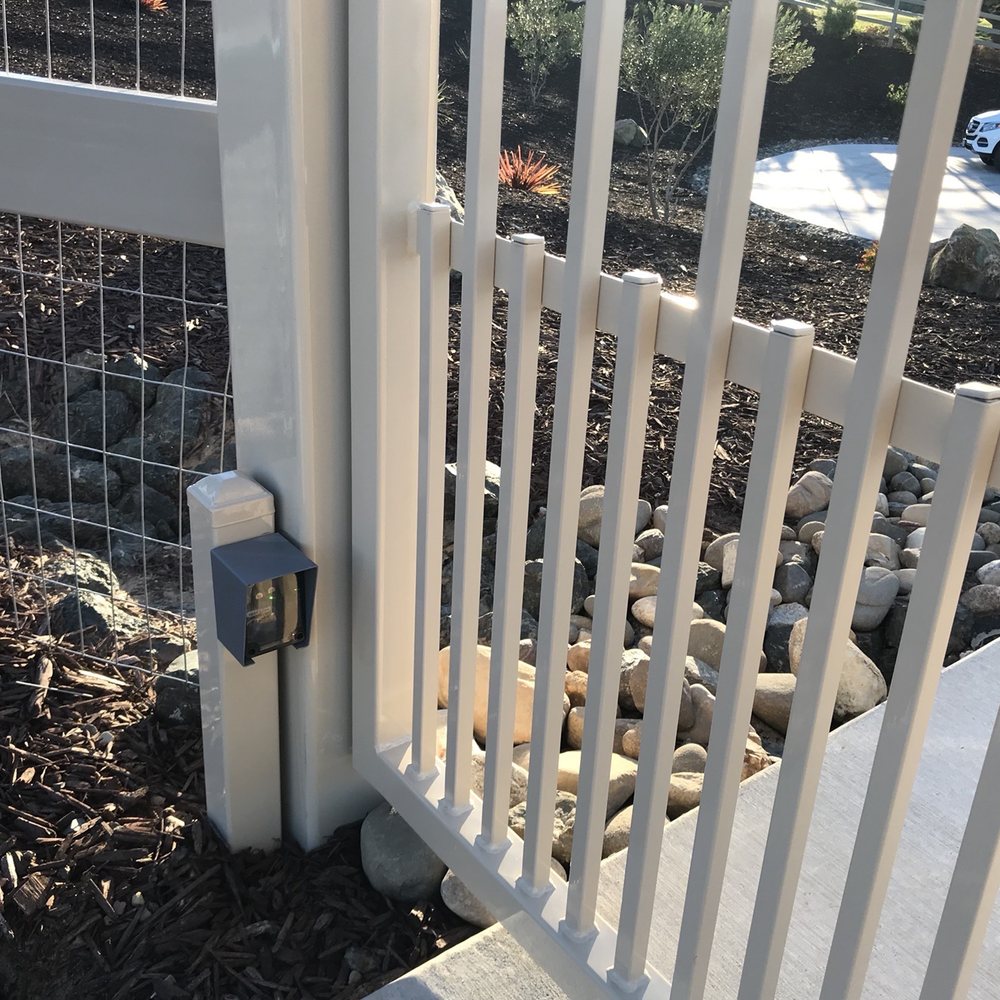 Creative Fence - Fences & Gates Near Me - Arroyo Grande, California Creative Fence - Fences & Gates Near Me - Arroyo Grande, California