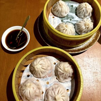 Jiang Nan - Steamed Pork Soup Dumplings & Steamed Black Truffle & Pork Soup Dumplings - Chinese Near Me - Duluth, Georgia