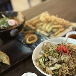 Kozy Ramen & Bar - All good deliciousnesses!!