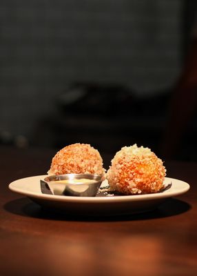 The Essential by null