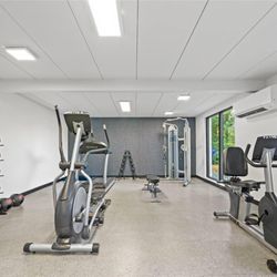 La Quinta by Wyndham Sturbridge - Health club fitness center gym