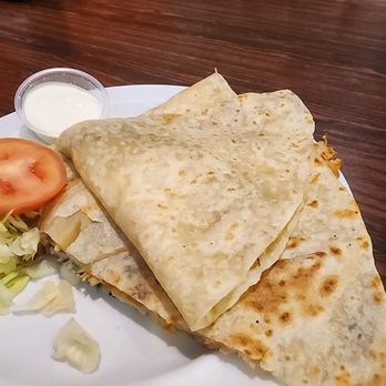 La Takiza - Pollo quesadilla - Mexican Near Me - Escondido, California La Takiza - Pollo quesadilla - Mexican Near Me - Escondido, California