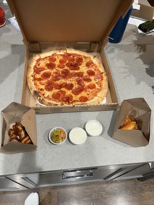 Lusha Pizza by null