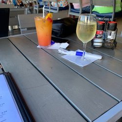 Amerikanos Grille