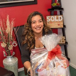 Adriana Otero, Independent Broker Best Life Realty - Love getting my clients closing gifts