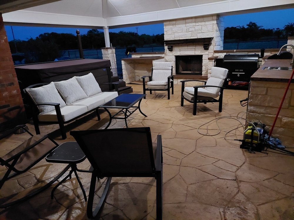 Slide of Modern Legacy Lifestyle