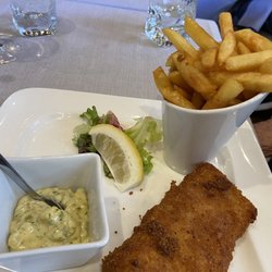 Aux Trois Poissons - Fish and chips