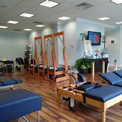 DeCarlo Chiropractic - Decarlo Chiropractic is amazing. They Care about me and my growth along with success in health. I'm so thankful, make sure you see them.