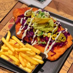 Wings & Schnitzel
