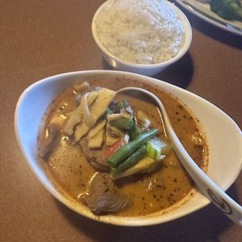 RodSap Thai Lao Kitchen - 42. Red Curry with beef - Thai Near Me - Fairfield, California RodSap Thai Lao Kitchen - 42. Red Curry with beef - Thai Near Me - Fairfield, California