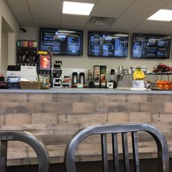 Midland Park Bagels and Deli - Inside the shop