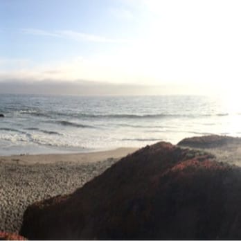 The Morgan - The beach is a two minute walk from the hotel. - Hotels Near Me - San Simeon, California