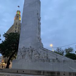 The Alamo Cenotaph