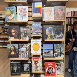 Barnes & Noble