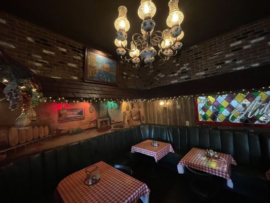 Antonio's Pizzeria and Italian Restaurant by null