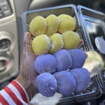 Nisshodo Candy Store - Top to bottom: lilikoi, peanut butter ($1.25 each)  IG: @ohmyono - Candy Stores Near Me - Honolulu, Hawaii