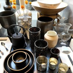 Global Table - Vases and candle holders