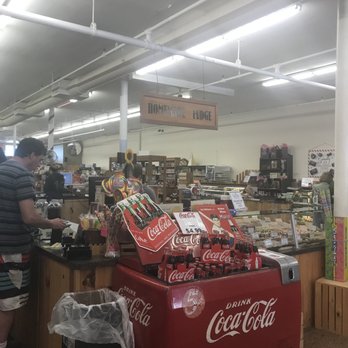 Chutters - Cute little old fashioned candy store - Candy Stores Near Me - Littleton, New Hampshire