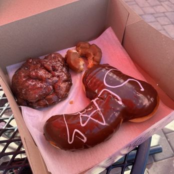Voodoo Doughnut - Slay doughnut - Donuts Near Me - Tempe, Arizona Voodoo Doughnut - Slay doughnut - Donuts Near Me - Tempe, Arizona