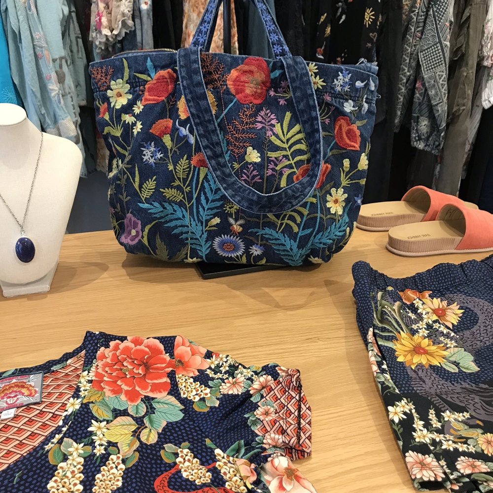 Johnny Was - Embroidered handbag and shorts - Accessories Near Me - Scottsdale, Arizona Johnny Was - Embroidered handbag and shorts - Accessories Near Me - Scottsdale, Arizona