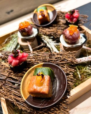 Aburi Hana by null