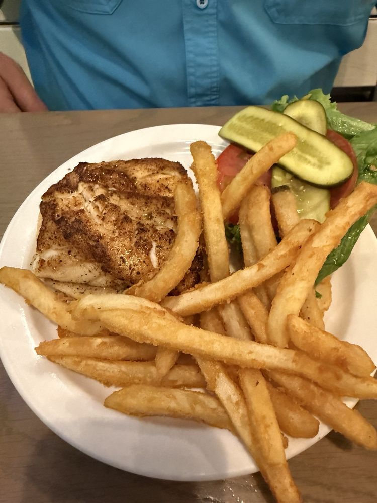 Rod & Reel Pier Restaurant