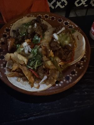 Salsas Locas by null