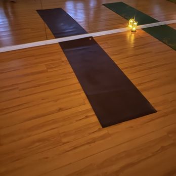 Black Coral Yoga - Yoga Near Me - Hanalei, Hawaii Black Coral Yoga - Yoga Near Me - Hanalei, Hawaii