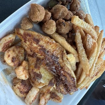 Red Snapper Fish & Chicken - Grilled Shrimp and fish Cajun style - Seafood Near Me - Hot Springs, Arkansas Red Snapper Fish & Chicken - Grilled Shrimp and fish Cajun style - Seafood Near Me - Hot Springs, Arkansas
